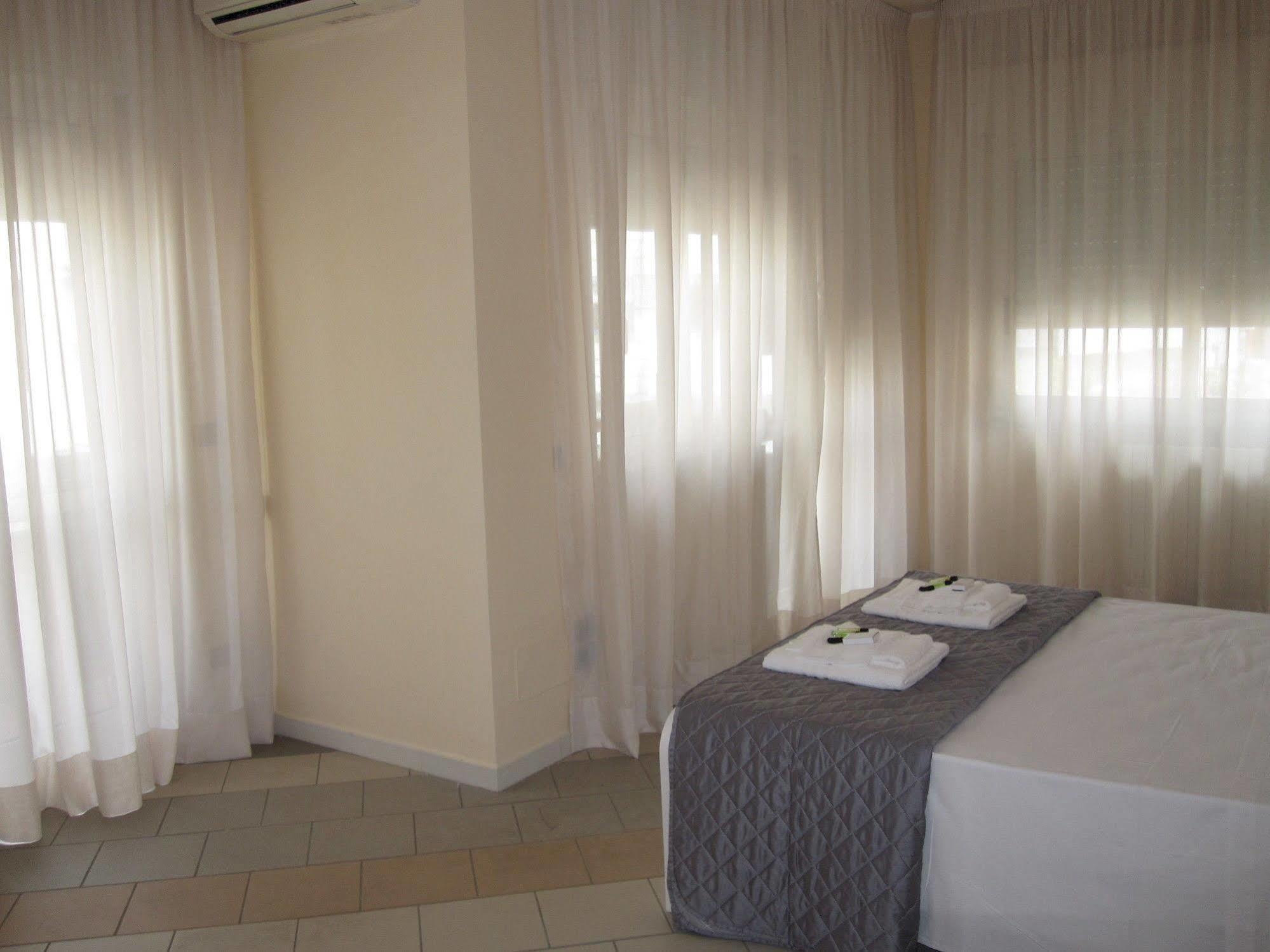 Quarantadue Quindici Hotel Termoli Ngoại thất bức ảnh