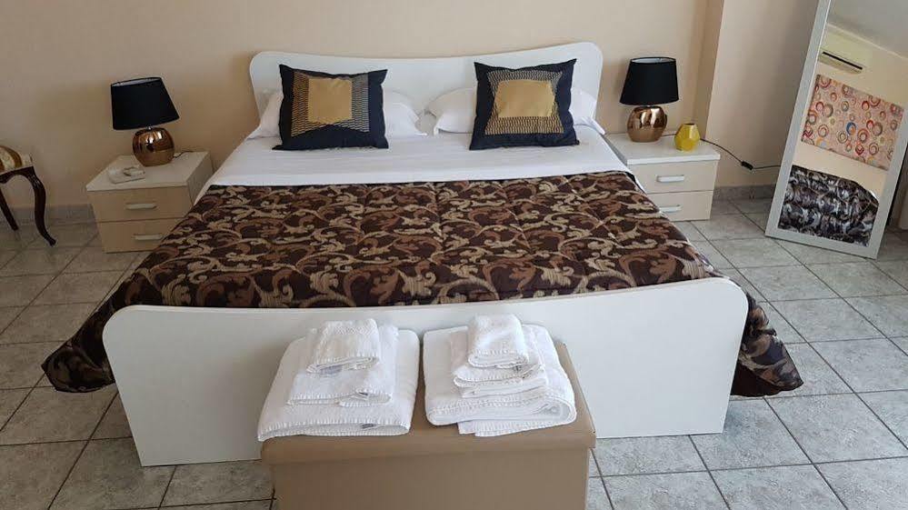 Quarantadue Quindici Hotel Termoli Ngoại thất bức ảnh